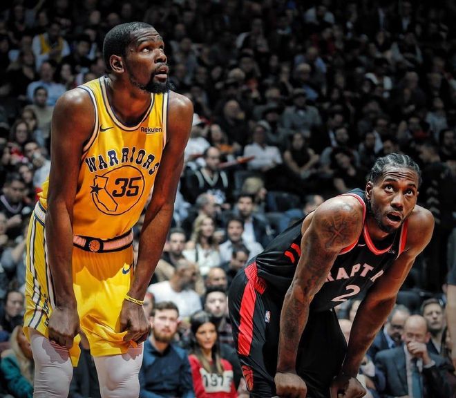 前队友：曾和马拉多纳开车出行，交警把我们拦住只为和他合影（前队友回忆：与马拉多纳同车出行，交警拦停只为合影）