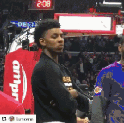 记者：纽卡一开始就计划先报价，曼联则打算先说服谢什科（记者披露：纽卡计划先递报价，曼联优先游说谢什科）