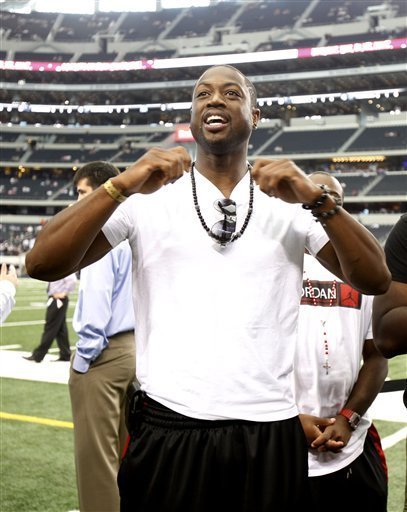 越南U21女排一球员性别不合规，队伍参赛资格被取消，四场比赛全部判负（越南U21女排因球员性别不符规定遭取消参赛资格，已赛四场均判负）