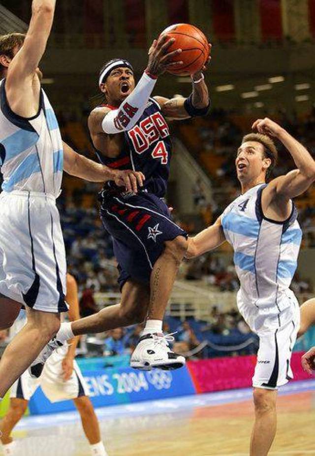 布朗：C罗不需要通过世界杯来证明什么，但大家希望看他捧杯（布朗：C罗无需靠世界杯证明自己，但球迷仍盼他捧起冠军奖杯）