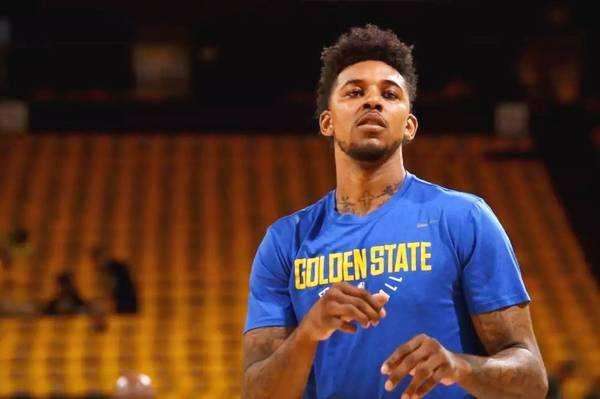 中国U17vs文莱U17：邝兆镭、万项首发，何思凡、金昱成出战（中国U17对阵文莱U17：邝兆镭、万项先发，何思凡、金昱成登场）