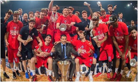 官方：格列兹曼荣膺2025金足奖（官方宣布：格列兹曼斩获2025年金足奖）