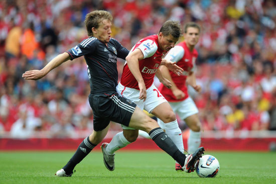 广东首创“百BA”篮球赛 以“姓火相传”促全民健身（广东率先推出“百BA”篮球赛 以“姓火相传”带动全民健身）