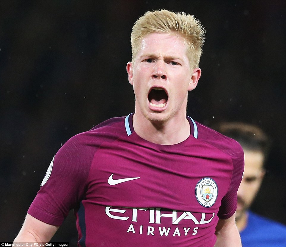 湖人浓眉哥篮下统治球队获胜（浓眉制霸内线，助湖人取胜）